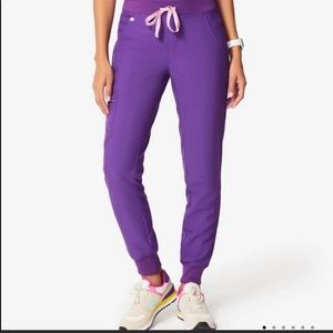 RARE LIMITED figs woman’s zamora jogger scrub pants in ultra violet